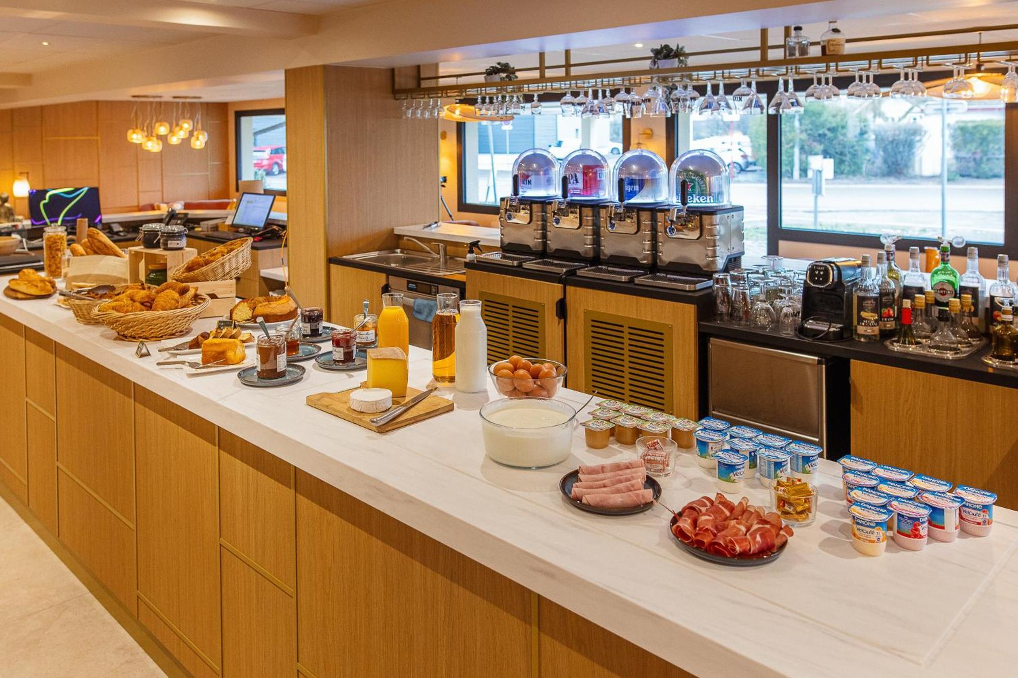 B Hotel Troyes Aeroport La Chapelle-Saint-Luc Экстерьер фото