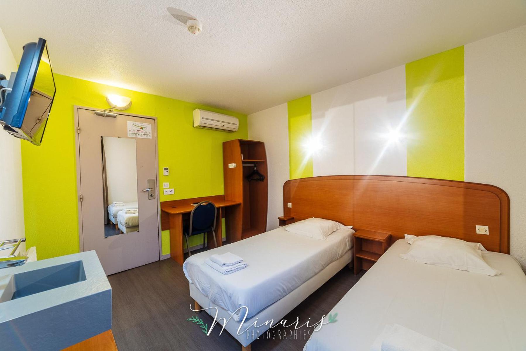 B Hotel Troyes Aeroport La Chapelle-Saint-Luc Экстерьер фото
